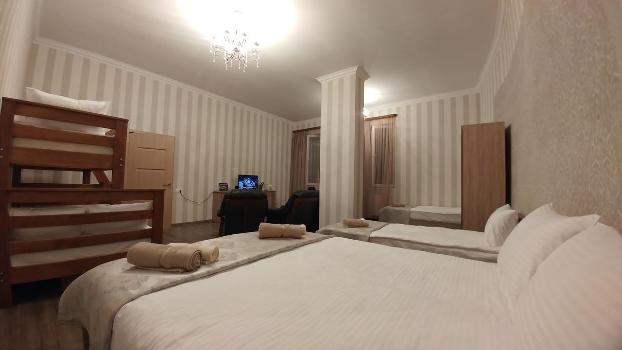 Апартаменты Площадь Свободы Тбилиси Экстерьер фото